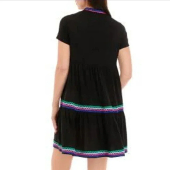 Crown & Ivy Black Short Sleeve Tiered Dress - Picture 6 of 9